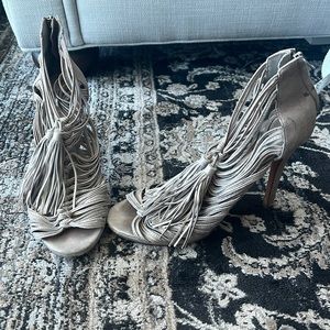 Dolce Vita size 9 champagne back zipper heels with tassels